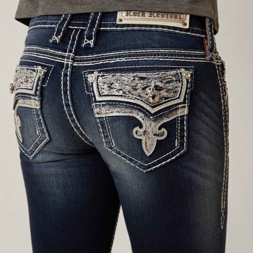 Rock Revival “Betty” skinny jeans